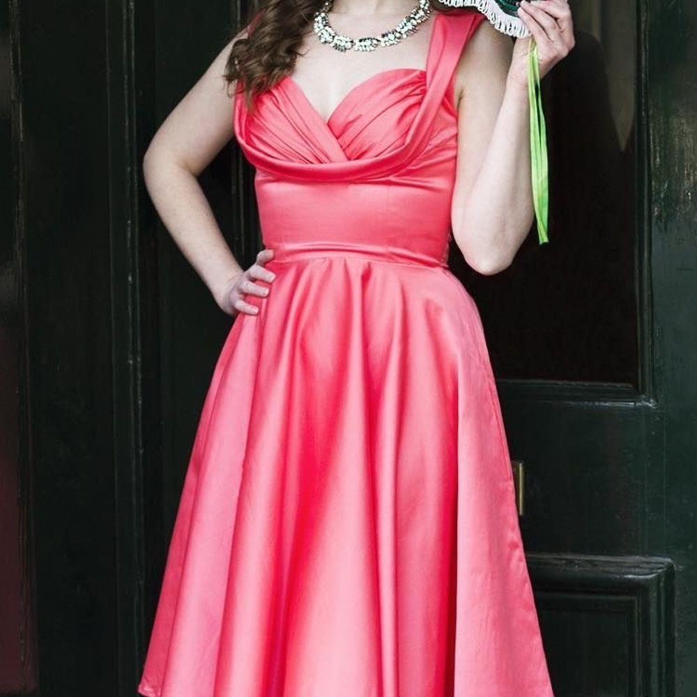 Trashy Diva Candice Gwinn Honey Dress Sz 8